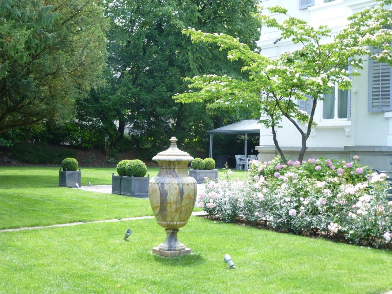 Entire Zurich Villa, Your Private Luxury Escape With In House Staff Εξωτερικό φωτογραφία
